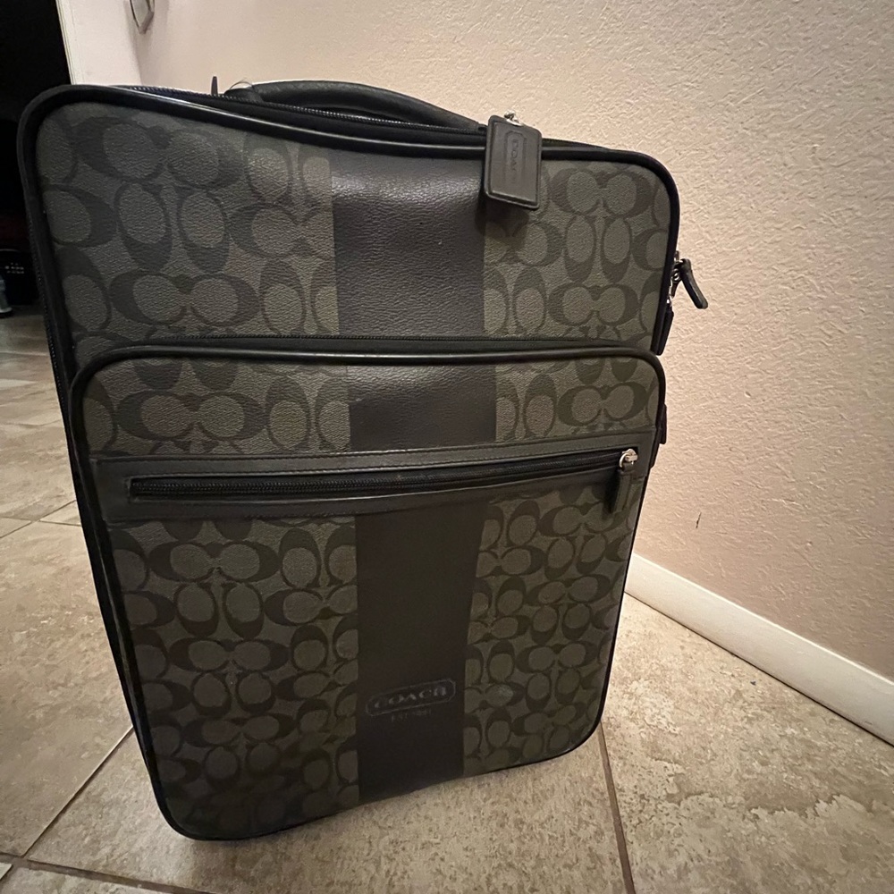 Coach Wheeled Carry On In Signature Canvas Authentic Purchased from Coach.